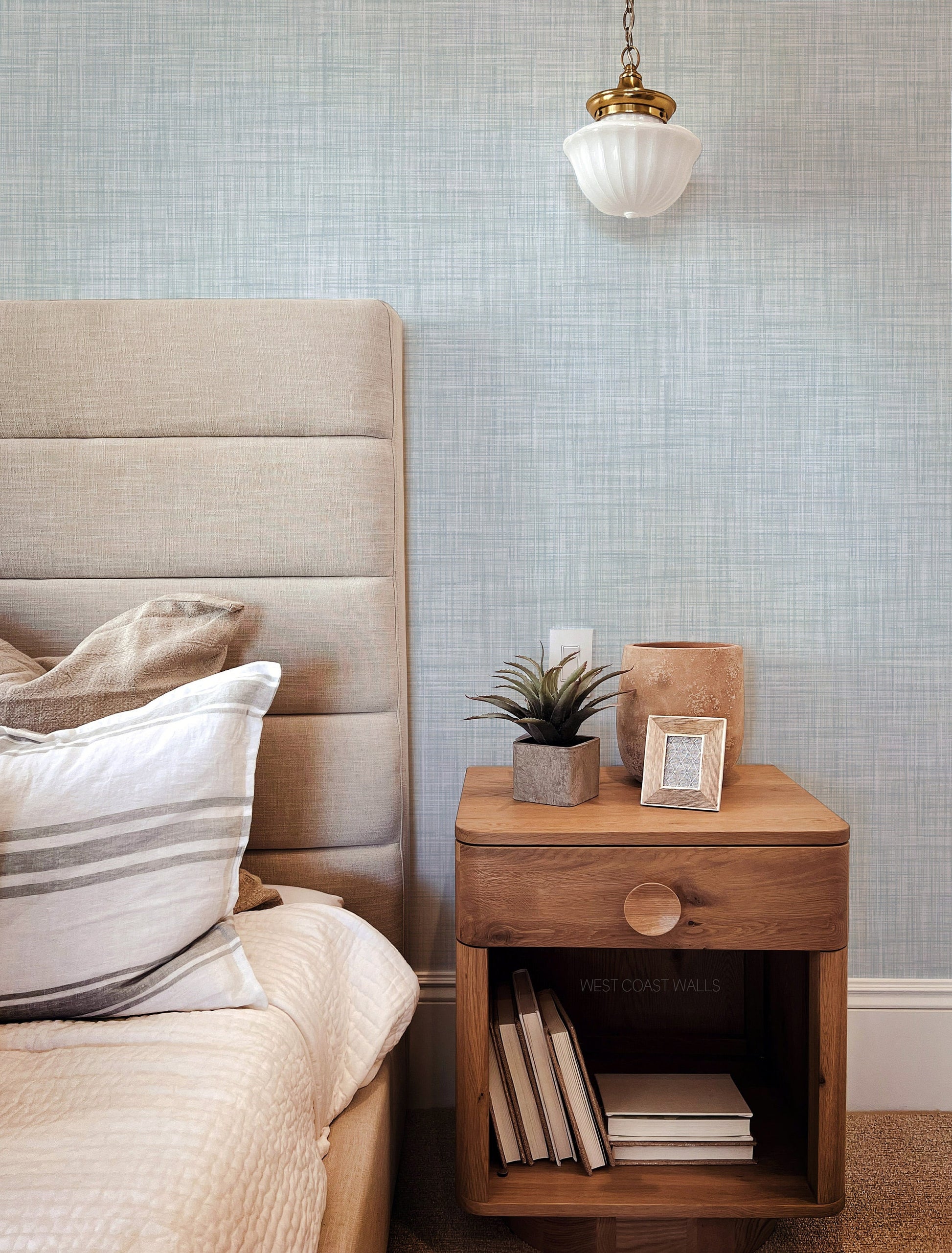 Light Blue Seagrass Wallpaper